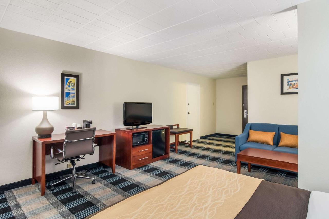 Comfort Inn & Suites Montrose Hill Exteriér fotografie